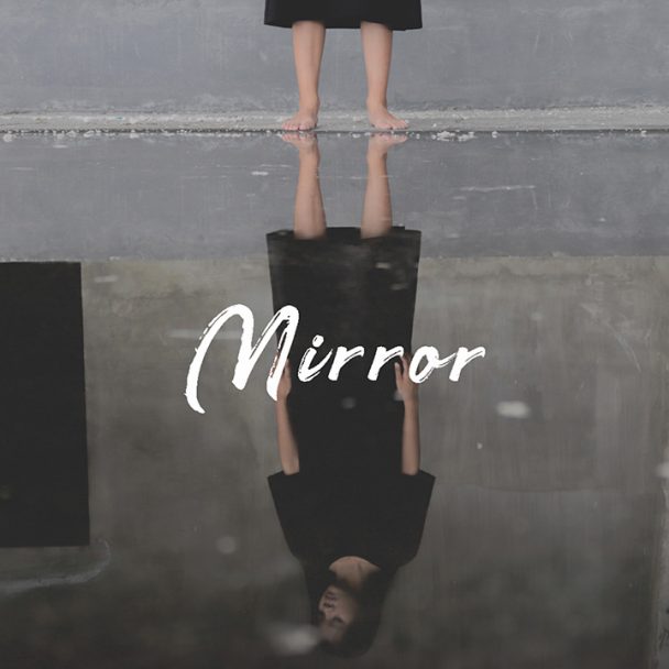 Karat Artwork Single Mirror